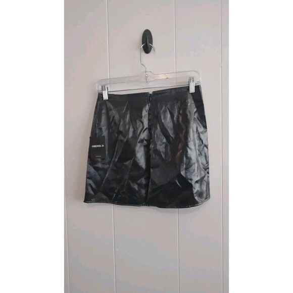 NWT Forever 21 Women's Grey Shiny Cocktail Party Date Night Mini Skirt Size M - Picture 6 of 8